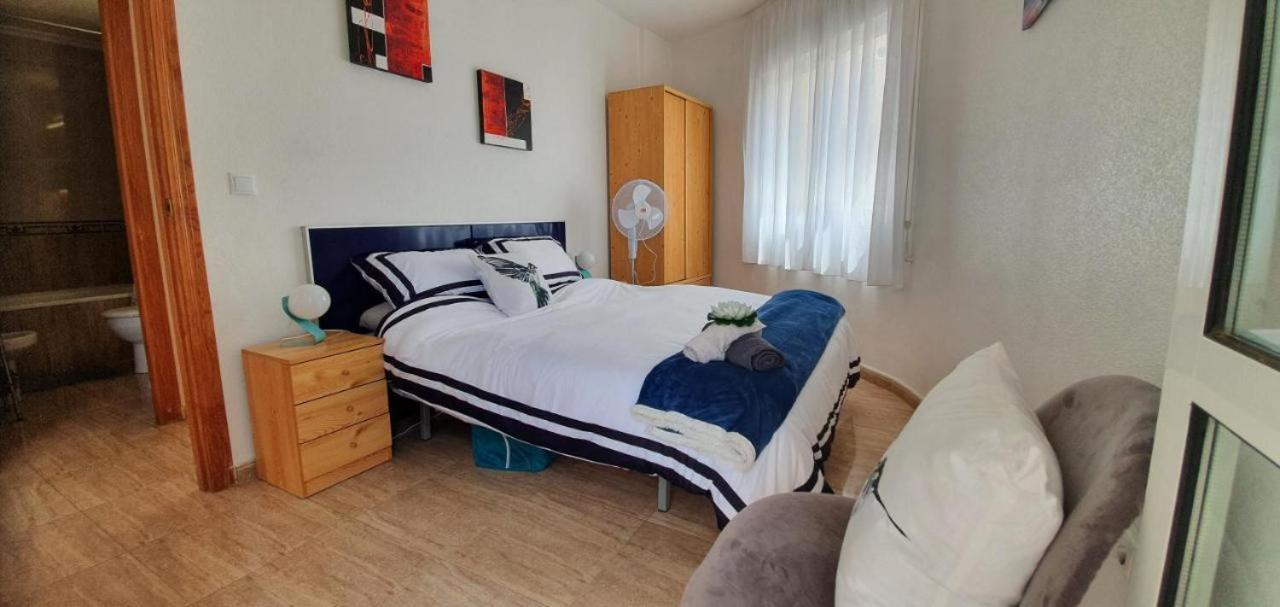 Harbour View - 2 Bed Apt - Torrevieja Apartment Exterior photo